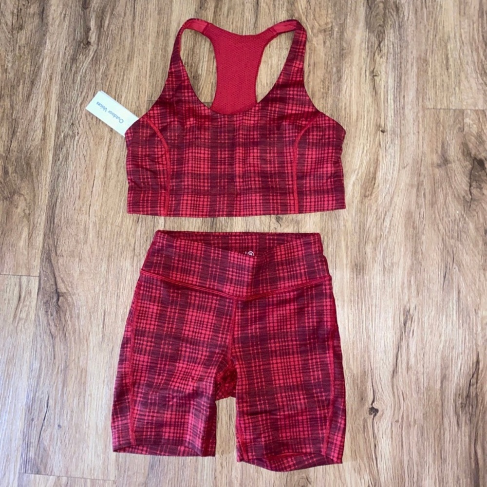 New Outdoor voices Athletic apparel set top and shorts size extra small women’s